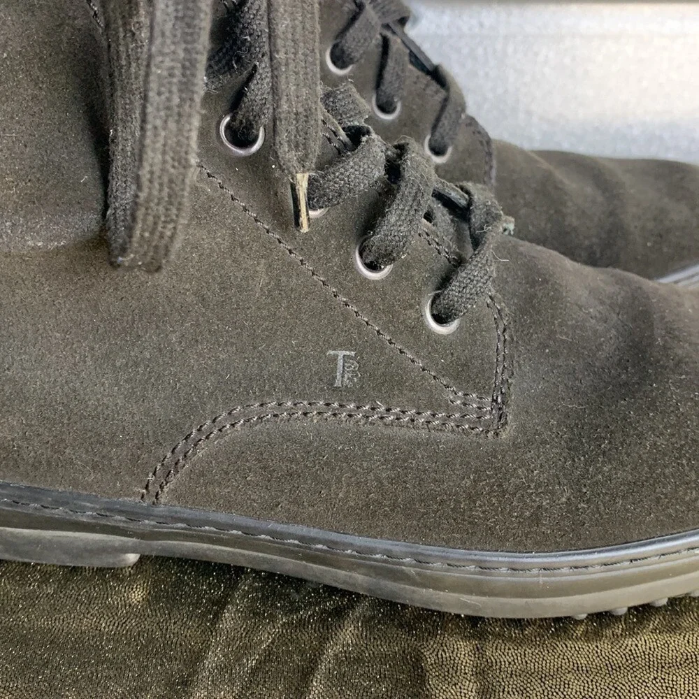 Tods no visible